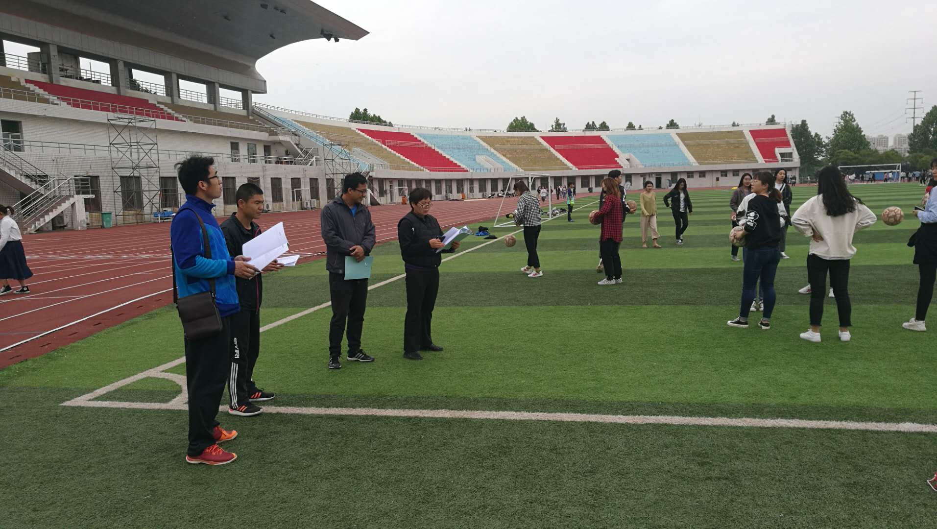 商丘师范学院体育学院(体委办公室)